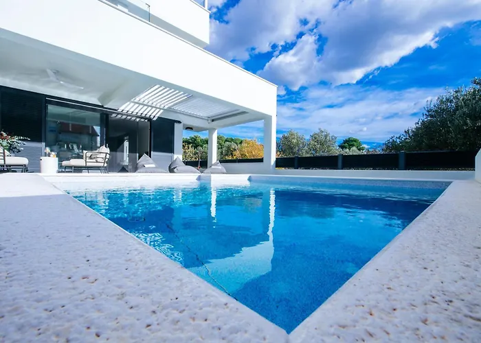 Felicita, Biograd Na Moru, Zadar Биоград-на-Мору